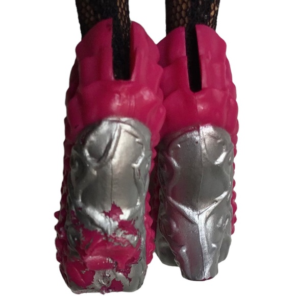 Ever After High Madeline Hatter 2012 - Picture 6 of 9